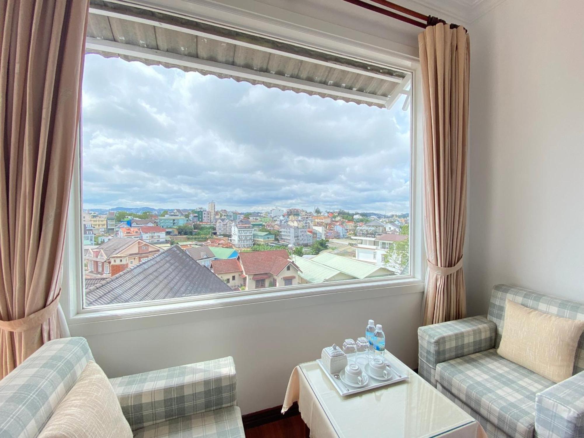 Villa Minh Tuyet Dalat Exterior foto